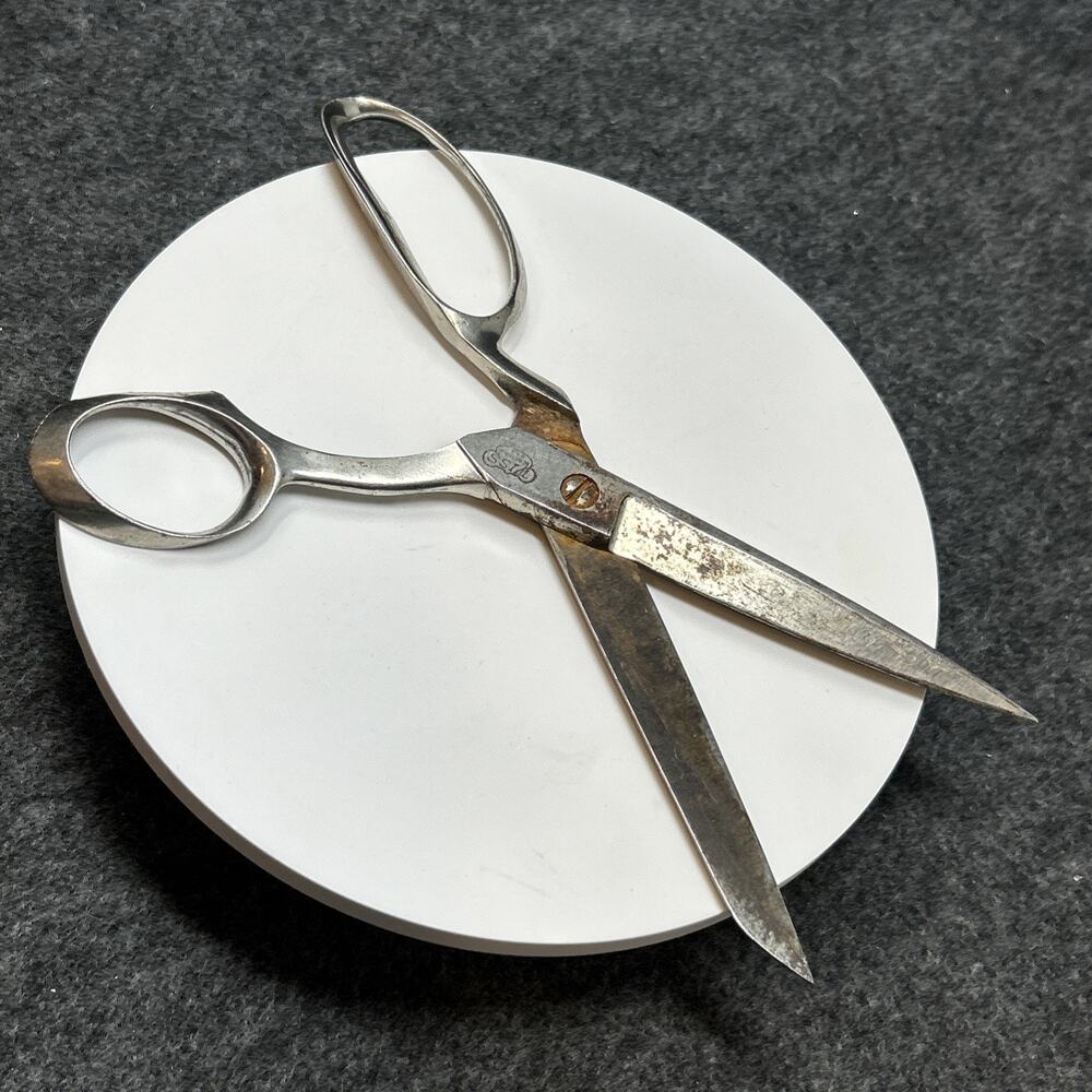 Vintage Wiss Scissors 9" No 129 Steelforged Newark NJ USA Tailoring Tool